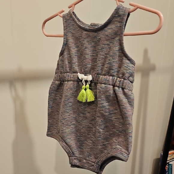 Andy & Evan Gray Sleeveless Baby Romper with Tassels - Picture 1 of 3